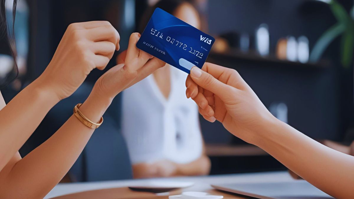 CREDIT CARD, HDFC, SBI, ICICI, INTEREST