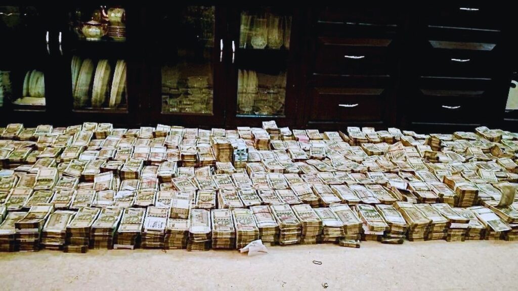 CBI arrests Punjab DIG, Harcharan Singh Bhullar bribery case, Punjab IPS officer corruption, CBI trap operation Chandigarh, ₹5 crore cash recovered, Nayara Energy news, CBI corruption probe Punjab, DIG Bhullar arrested, CBI news India 2025, police bribery scandal