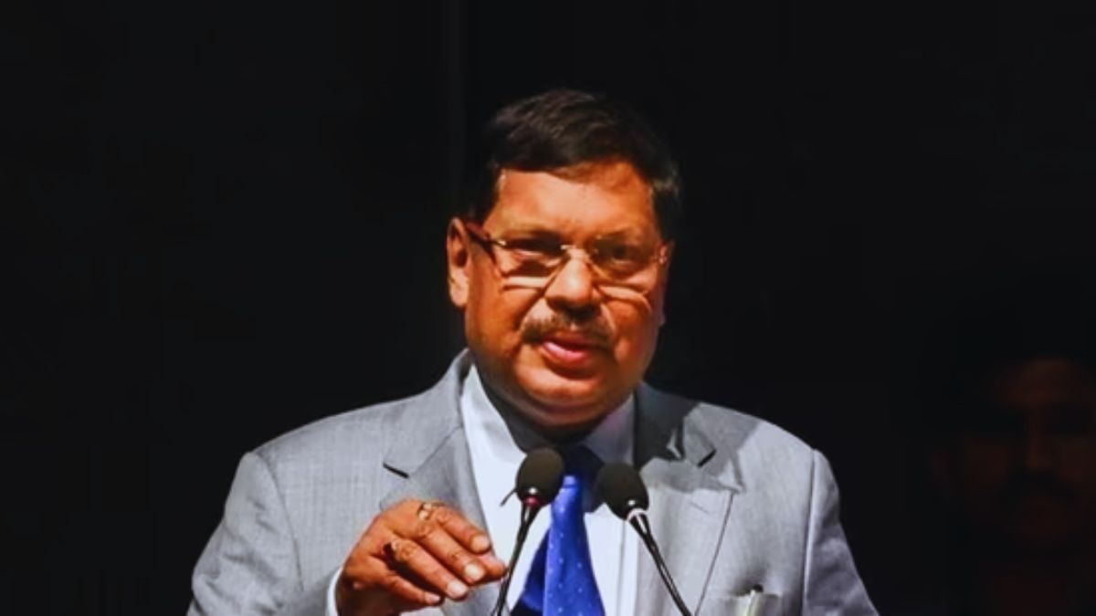 CJI BR Gavai attack, Supreme Court incident, lawyer shoe attack India, Rakesh Kishore advocate, Khajuraho idol plea, Indian judiciary decorum, CJI Gavai Mauritius speech, PM Modi on judiciary, Supreme Court security breach.