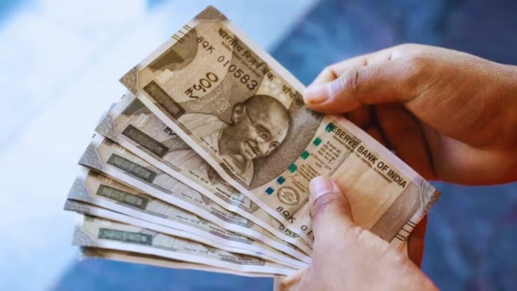 gratuity after 1 year, new labour codes India, gratuity eligibility 2025, fixed term employee gratuity, Payment of Gratuity Act changes, labour law reforms India, employee benefits India, social security code, fixed term employment rules, gratuity calculation formula, Indian labour laws 2025, new gratuity rules, gratuity news India