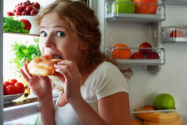 Skipping-snacks-before-bed-can-improve-weight-loss