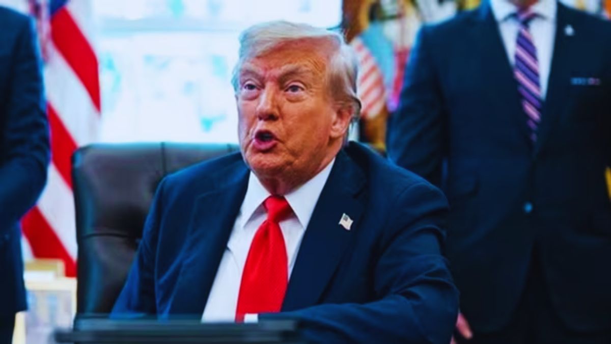 US government shutdown, federal layoffs, Trump administration, federal employees, Reduction in Force (RIF), government funding, AFGE, AFSCME, Senate Democrats, Russell Vought, John Thune, federal paychecks.