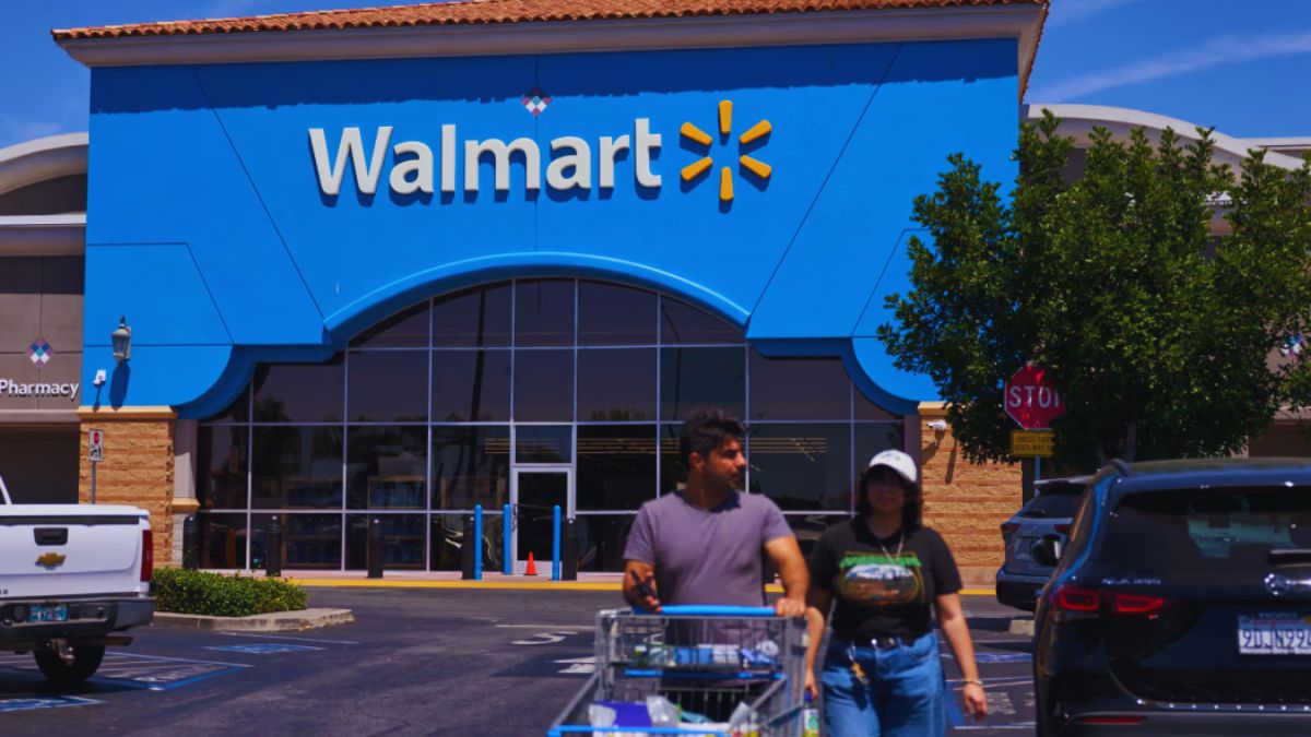 Walmart AI, Walmart Sparky, Walmart ChatGPT integration, Walmart OpenAI partnership, AI shopping assistant, Sponsored Prompt Walmart, Walmart automation, Walmart Alphabot, Walmart Symbotic AI, ChatGPT shopping, AI retail trends, Walmart logistics automation, Walmart VizPick, Walmart InHome delivery, AI in retail, Walmart supplier negotiation AI, Walmart digital transformation