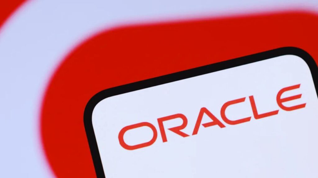 Oracle earnings, Oracle Q2 results, Oracle stock forecast, Oracle OCI revenue, Oracle AI cloud growth, Oracle debt concerns, AI bubble fears, OpenAI Oracle deal, Oracle capital expenditure, Oracle credit rating, tech earnings 2025, Oracle stock volatility, cloud infrastructure growth, generative AI investments, Oracle financial outlook