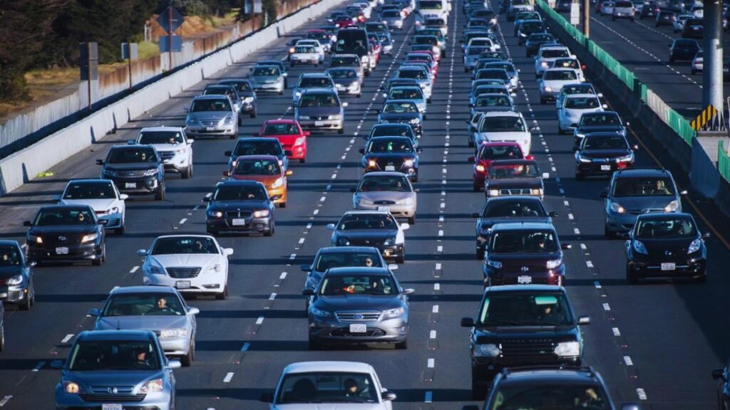 Trump fuel economy rollback, Biden fuel economy standards, US CAFE rules, lowered MPG targets, 34.5 MPG by 2031, 50.4 MPG standard reversed, electric vehicle mandate debate, EV adoption slowdown, NHTSA proposal, US auto industry regulation, Ford CEO Jim Farley reaction, Stellantis CEO Antonio Filosa, fuel economy penalties ended, emissions credit trading elimination, Tesla emissions credits, US climate policy reversal, vehicle affordability debate, gasoline car demand, EV policy rollback, US automotive regulations, carbon emissions increase projection, NHTSA fuel consumption forecast, Trump environmental deregulation, Biden climate agenda reversal, EV incentives reduced, automaker compliance rules, fuel savings impact, US transportation policy, regulatory stability for automakers